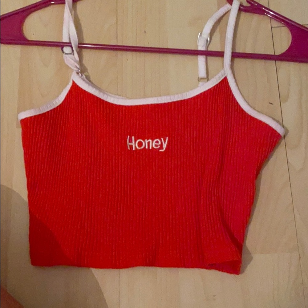 Crop top